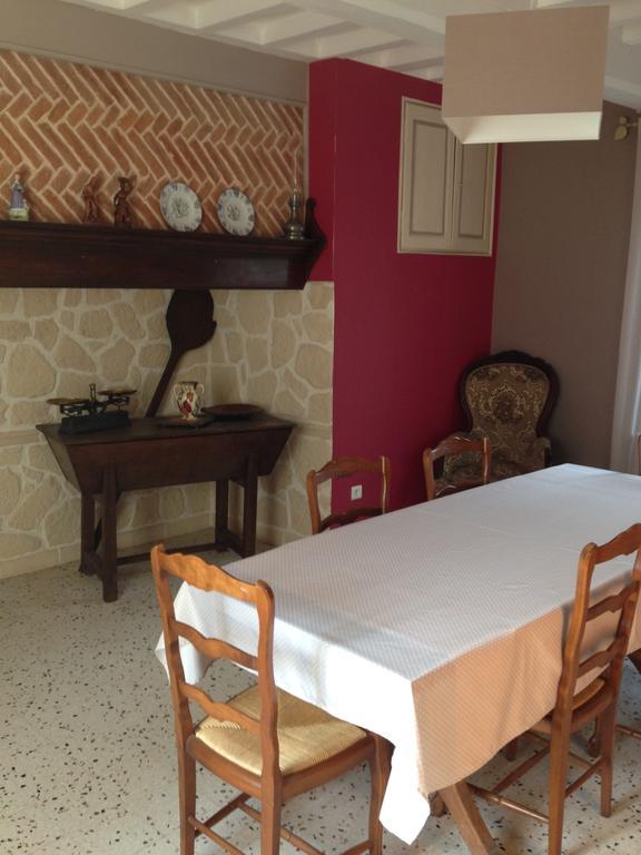 Au Repos Du Roi Bed and Breakfast Maisoncelle Εξωτερικό φωτογραφία